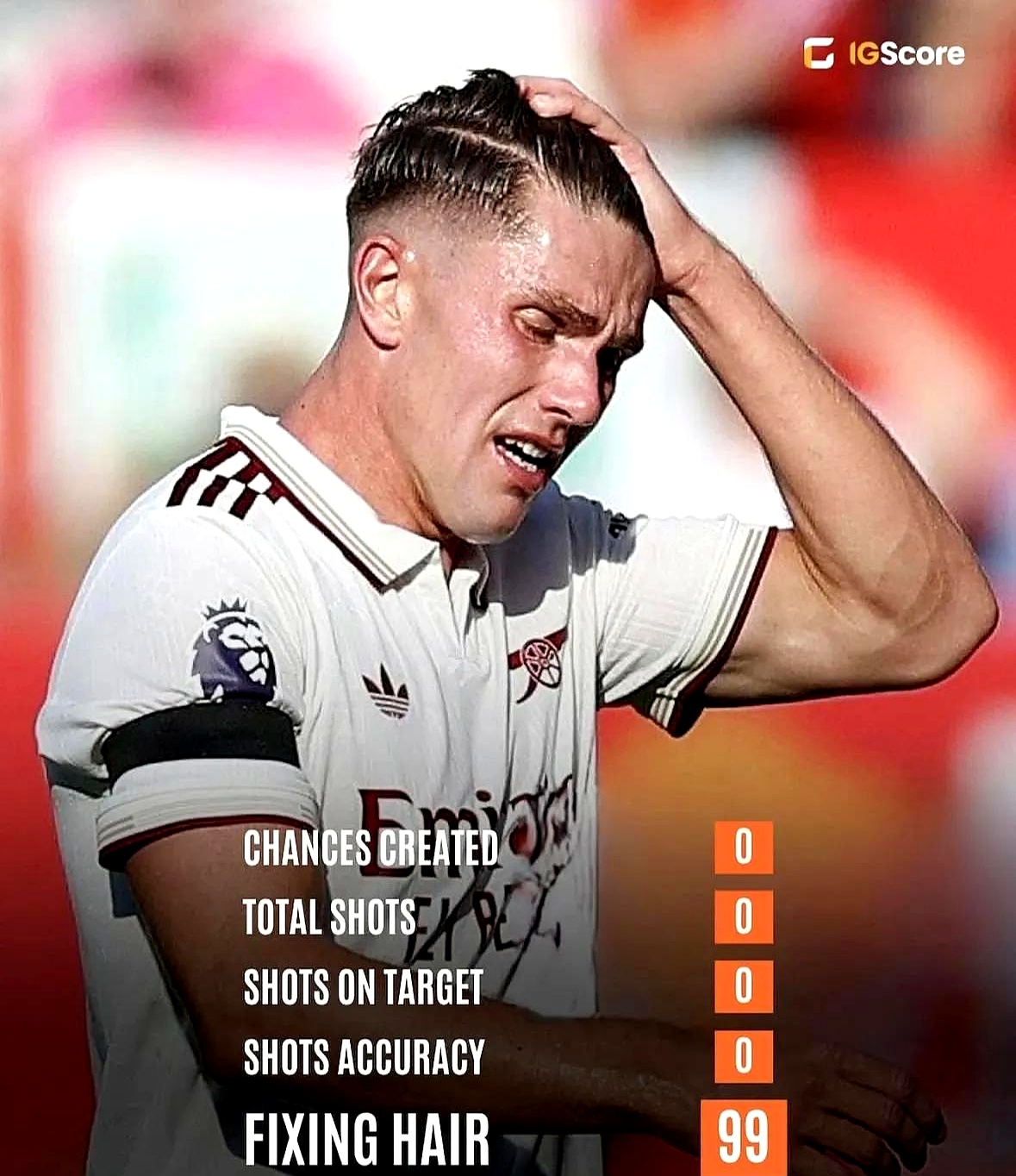 熊猫娱乐 -葡萄牙体育训练开放日，冲刺阶段门线救险引欢呼，英超在即，细节决定成败 